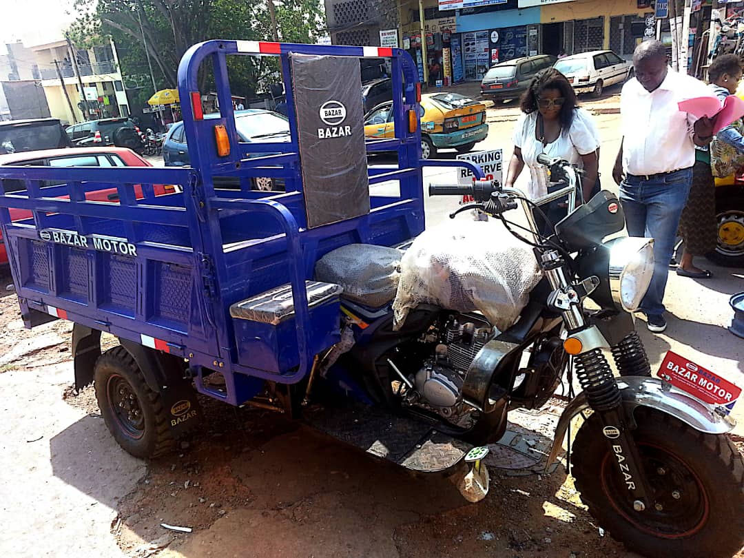 Dimbokro: Les motos tricycles,les rois de la ville