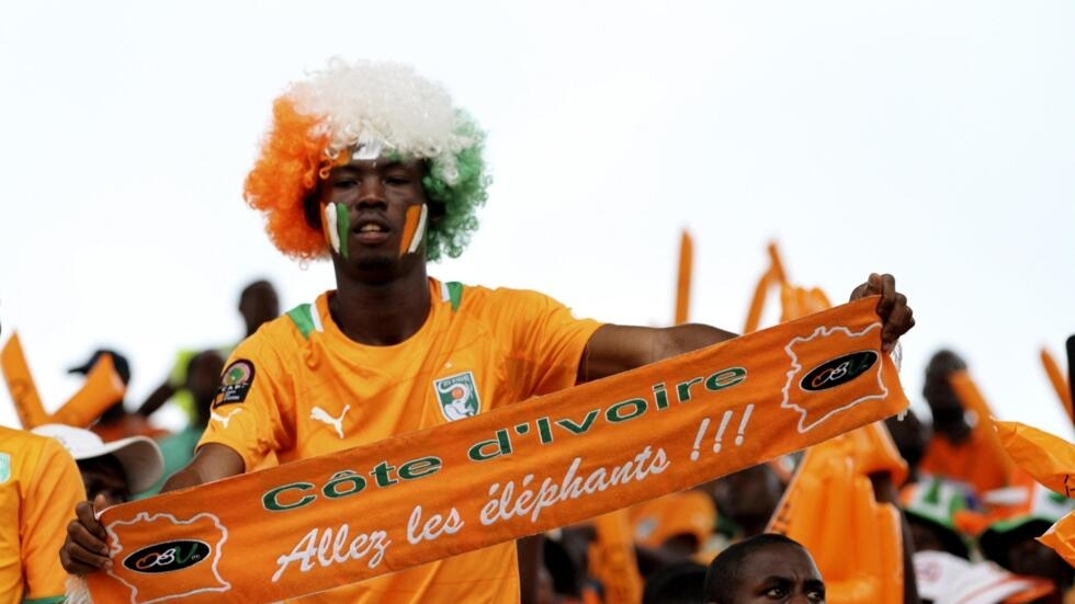 MANKONO: LES SUPPORTERS EN ACTION